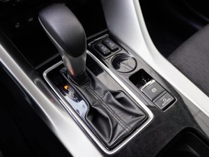 Внедорожник Mitsubishi Eclipse Cross 2021 года, 2239000 рублей, Санкт-Петербург