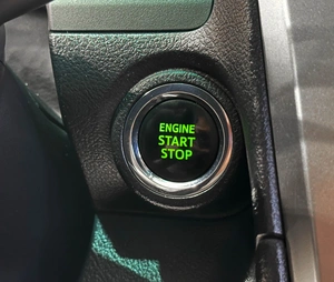 Седан Toyota Camry 2014 года, 1567000 рублей, Красноярск