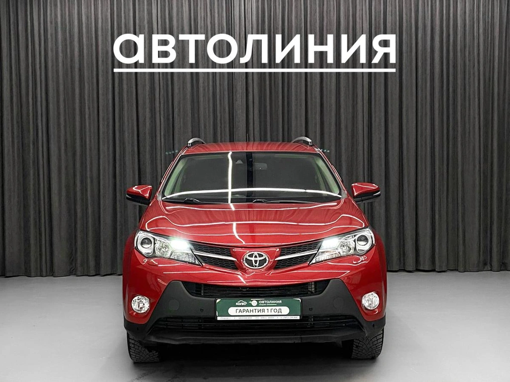 Внедорожник Toyota RAV4 2015 года, 1790000 рублей, Красноярск