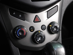 Хетчбэк Chevrolet Aveo 2012 года, 764000 рублей, Воронеж