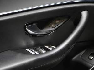 Седан Mercedes-benz E-класс 2019 года, 2899050 рублей, Москва