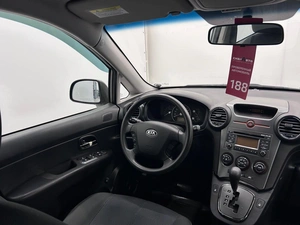 Минивэн Kia Carens 2011 года, 829000 рублей, Красноярск