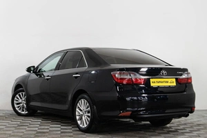 Седан Toyota Camry 2015 года, 2059000 рублей, Сургут