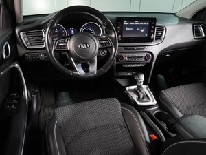 Хетчбэк Kia Ceed 2021 года, 1804000 рублей, Воронеж