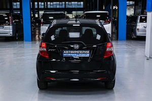 Хетчбэк Honda Fit 2013 года, 878000 рублей, Солонцы