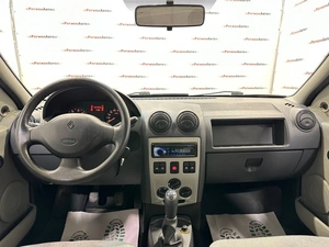 Седан Renault Logan 2009 года, 435000 рублей, Красноярск