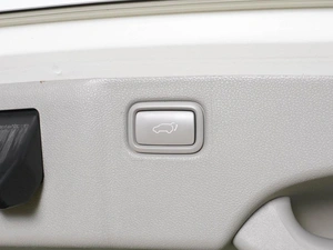 Минивэн Kia Carnival 2016 года, 2597000 рублей, Воронеж