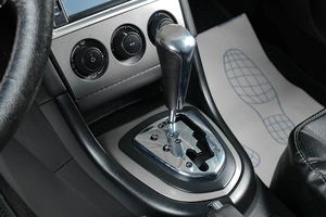 Хетчбэк Peugeot 308 2010 года, 579000 рублей, Тюмень