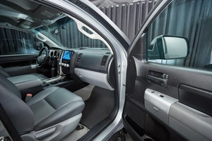 Пикап Toyota Tundra 2008 года, 3499000 рублей, Красноярск