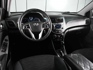 Седан Hyundai Solaris 2014 года, 899000 рублей, Аксай