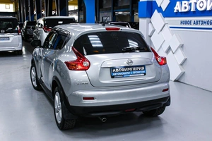 Внедорожник Nissan Juke 2012 года, 1023000 рублей, Солонцы