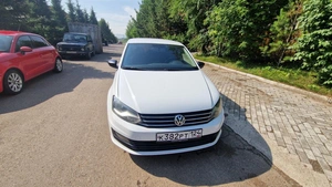 Седан Volkswagen Polo 2018 года, 990000 рублей, Красноярск