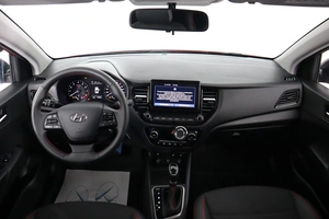 Седан Hyundai Solaris 2024 года, 2100000 рублей, Брянск