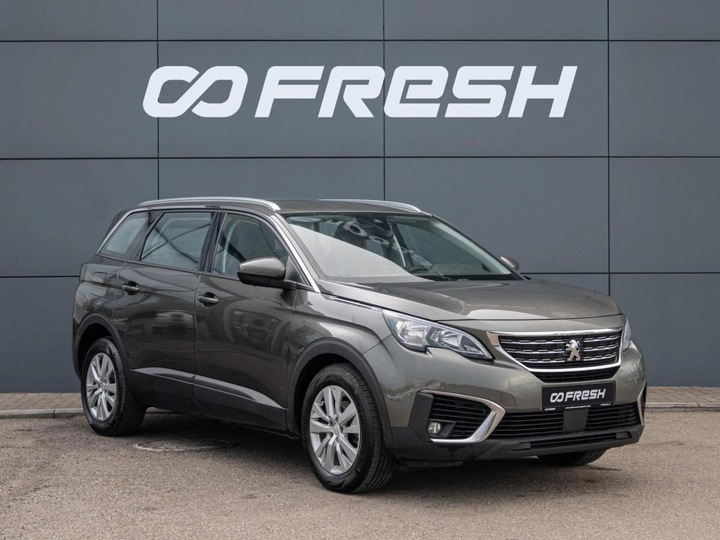 Внедорожник Peugeot 5008 2019 года, 1680000 рублей, Краснодар