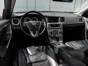 Седан Volvo S60 2011 года, 1375000 рублей, Краснодар