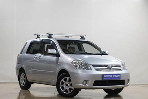 Минивэн Toyota Raum 2010 года, 829000 рублей, Новокузнецк