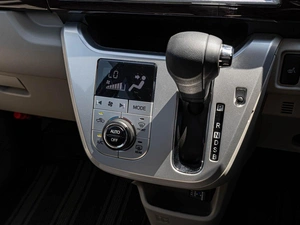 Хетчбэк Daihatsu Cast 2020 года, 999000 рублей, Краснодар
