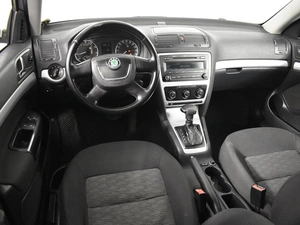 Лифтбек Skoda Octavia 2010 года, 476100 рублей, Казань