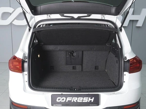 Внедорожник Volkswagen Tiguan 2014 года, 1715000 рублей, Ростов-на-Дону