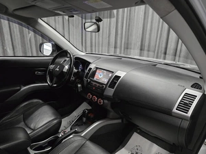 Внедорожник Mitsubishi Outlander 2011 года, 1179000 рублей, Красноярск