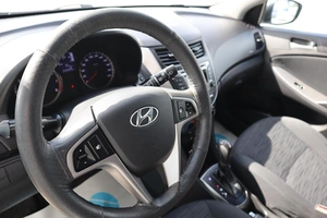 Хэтчбек Hyundai Solaris 2014 года, 990000 рублей, Мирное
