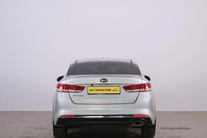 Седан Kia Optima 2018 года, 1669000 рублей, Омск