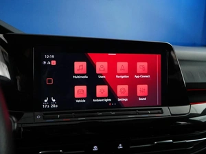 Хетчбэк Volkswagen Golf 2021 года, 2797434 рублей, Москва