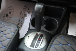 Хетчбэк Honda Fit 2006 года, 629000 рублей, Омск