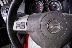 Универсал Opel Astra 2005 года, 499000 рублей, Пермь