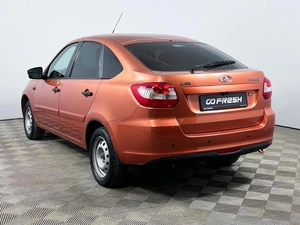 Лифтбек ВАЗ (LADA) Granta 2014 года, 399100 рублей, Казань