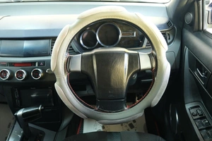Хетчбэк Toyota WiLL 2001 года, 619000 рублей, Омск
