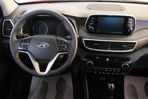 Внедорожник Hyundai Tucson 2020 года, 2649000 рублей, Омск