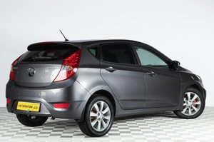 Хетчбэк Hyundai Solaris 2012 года, 939000 рублей, Челябинск