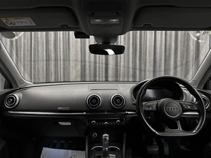 Хетчбэк Audi A3 2020 года, 1700000 рублей, Красноярск