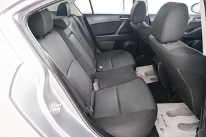 Седан Mazda Axela 2012 года, 979000 рублей, Красноярск