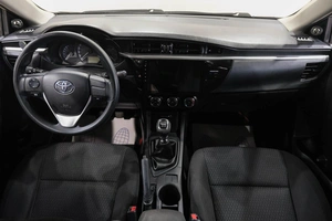 Седан Toyota Corolla 2013 года, 1099000 рублей, Новокузнецк