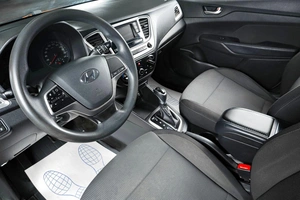 Седан Hyundai Solaris 2019 года, 1359000 рублей, Тюмень