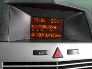 Седан Opel Astra 2011 года, 699000 рублей, Воронеж