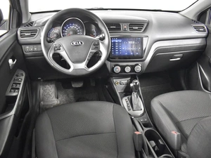 Седан Kia Rio 2017 года, 1165900 рублей, Казань