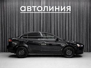 Седан Mitsubishi Lancer 2013 года, 899000 рублей, Красноярск