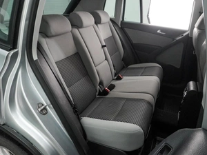 Внедорожник Volkswagen Tiguan 2011 года, 845000 рублей, Воронеж