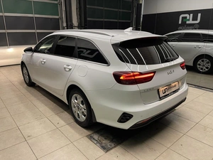 Универсал Kia Ceed 2022 года, 2090000 рублей, Красноярск