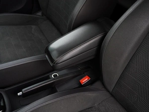 Лифтбек Volkswagen Polo 2020 года, 1715555 рублей, Тверь