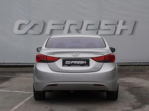 Седан Hyundai Elantra 2013 года, 1085000 рублей, Волгоград