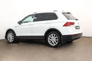 Внедорожник Volkswagen Tiguan 2018 года, 1999000 рублей, Орёл