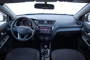 Седан Kia Rio 2014 года, 840000 рублей, Брянск