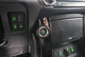 Внедорожник Toyota Land Cruiser Prado 2014 года, 2949000 рублей, Красноярск