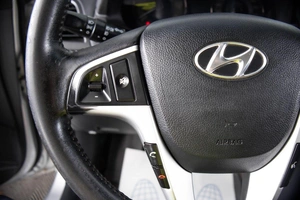 Хетчбэк Hyundai Solaris 2012 года, 899000 рублей, Пермь