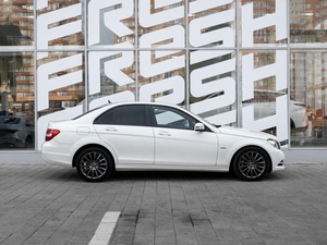 Седан Mercedes-benz C-класс 2011 года, 1425000 рублей, Ставрополь