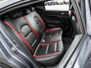 Седан Hyundai Avante 2018 года, 1600000 рублей, Краснодар